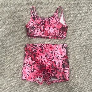 Leo Dance Matching Set